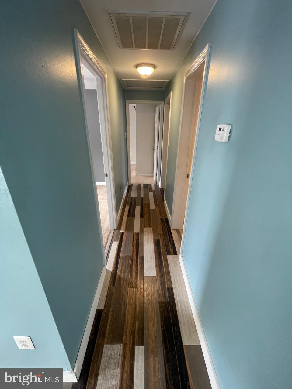 CEDARHURST ON THE BAY - Residential