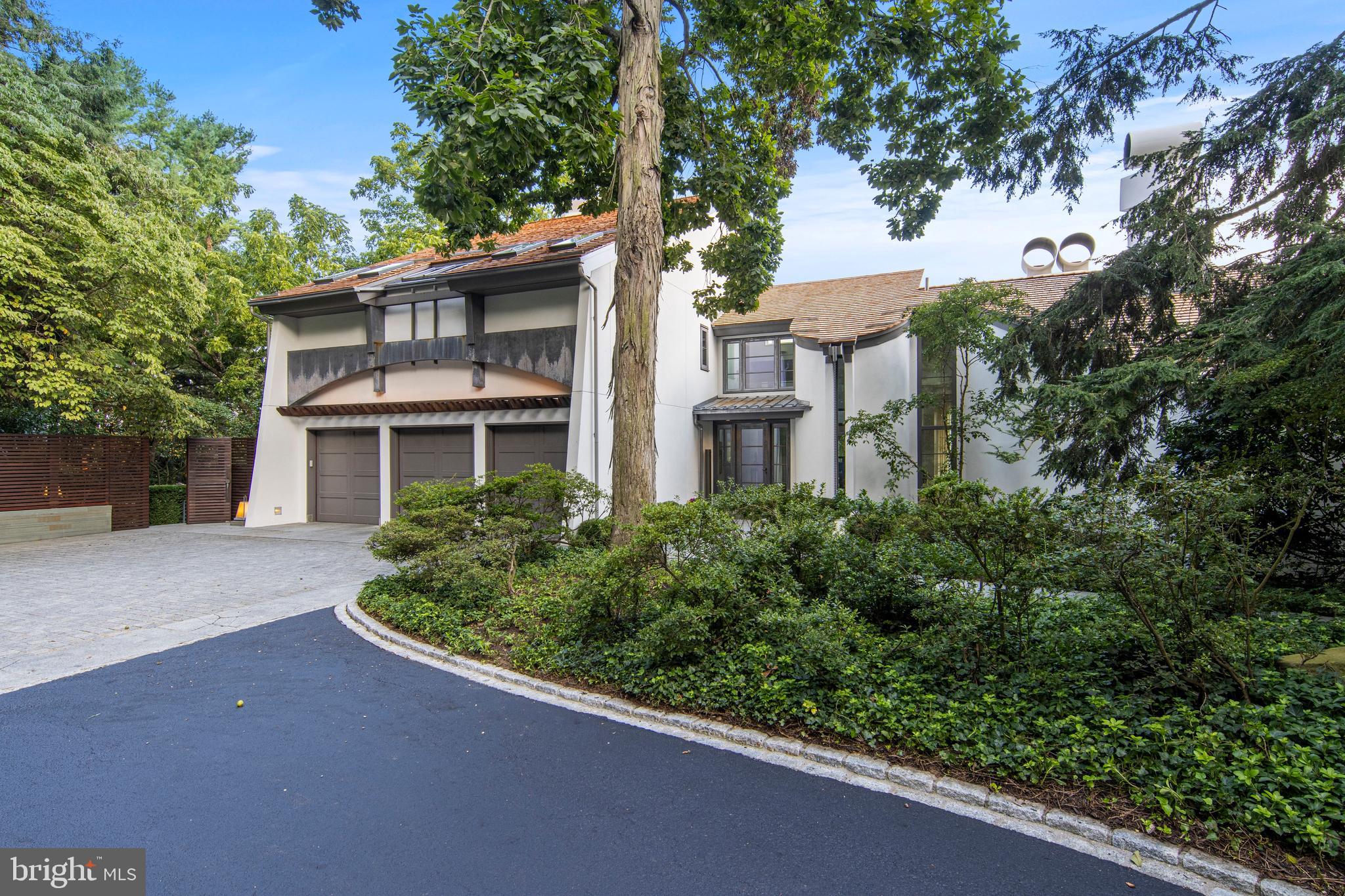 RAVENSCLIFF - Residential