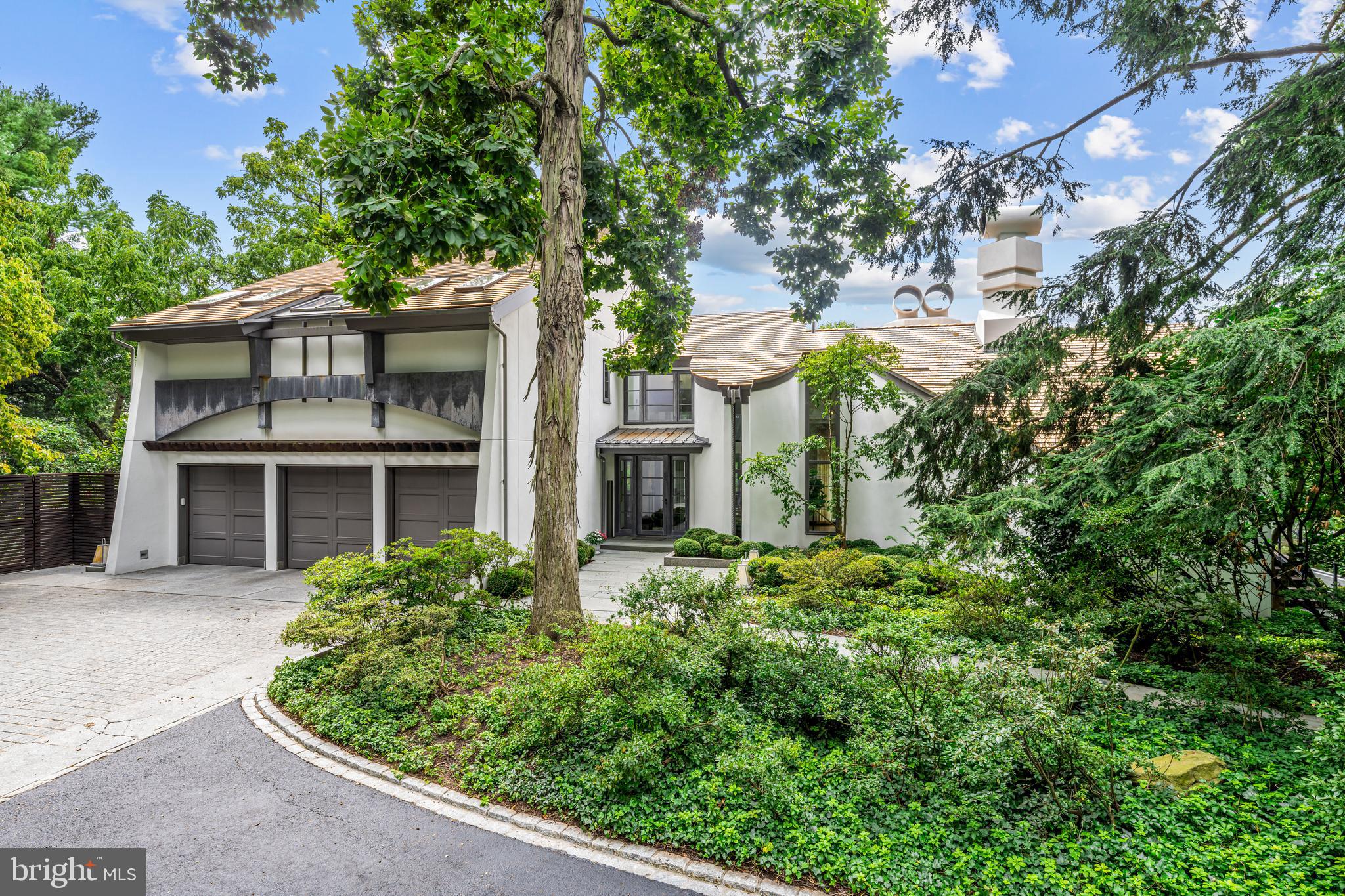 RAVENSCLIFF - Residential