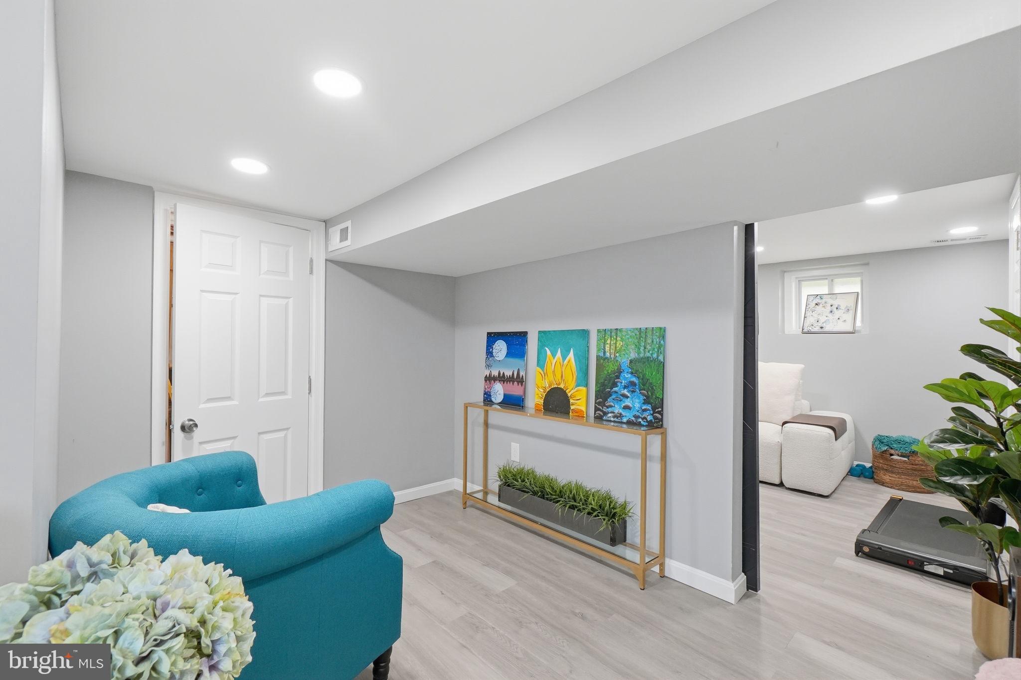 HAMILTON HEIGHTS - Residential