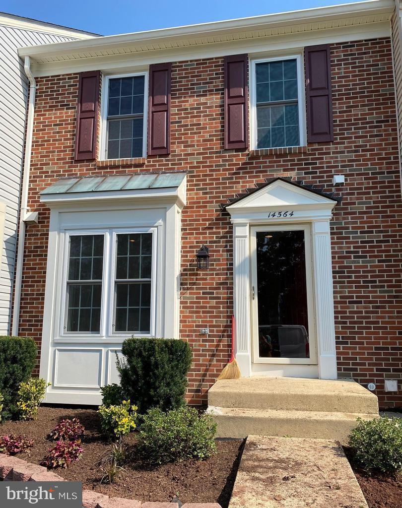 WOODGATE MANOR - Residential Lease