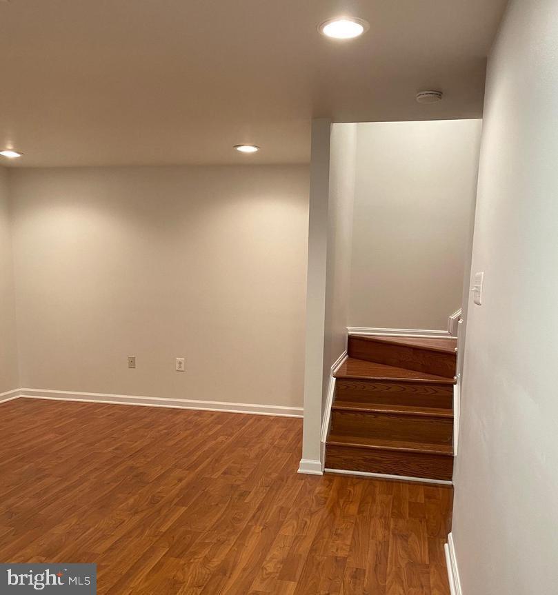 WOODGATE MANOR - Residential Lease
