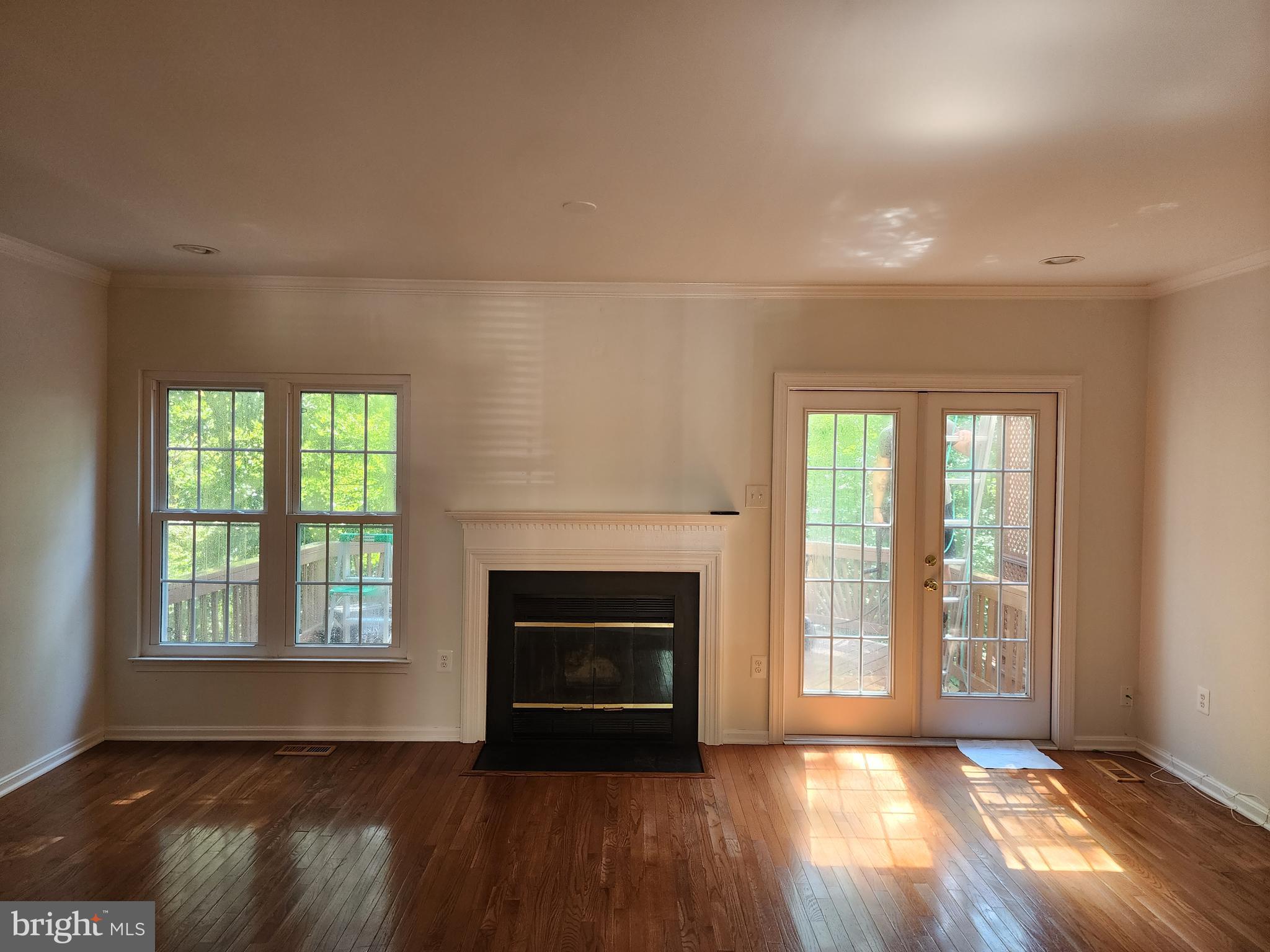 WOODGATE MANOR - Residential Lease