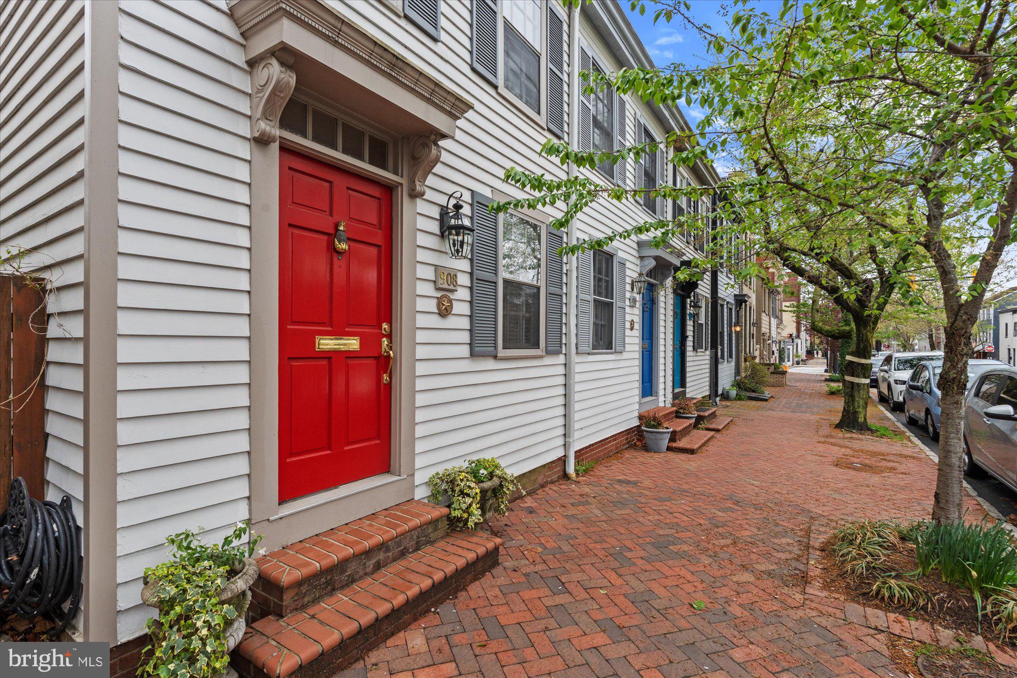 OLD TOWN - Residential