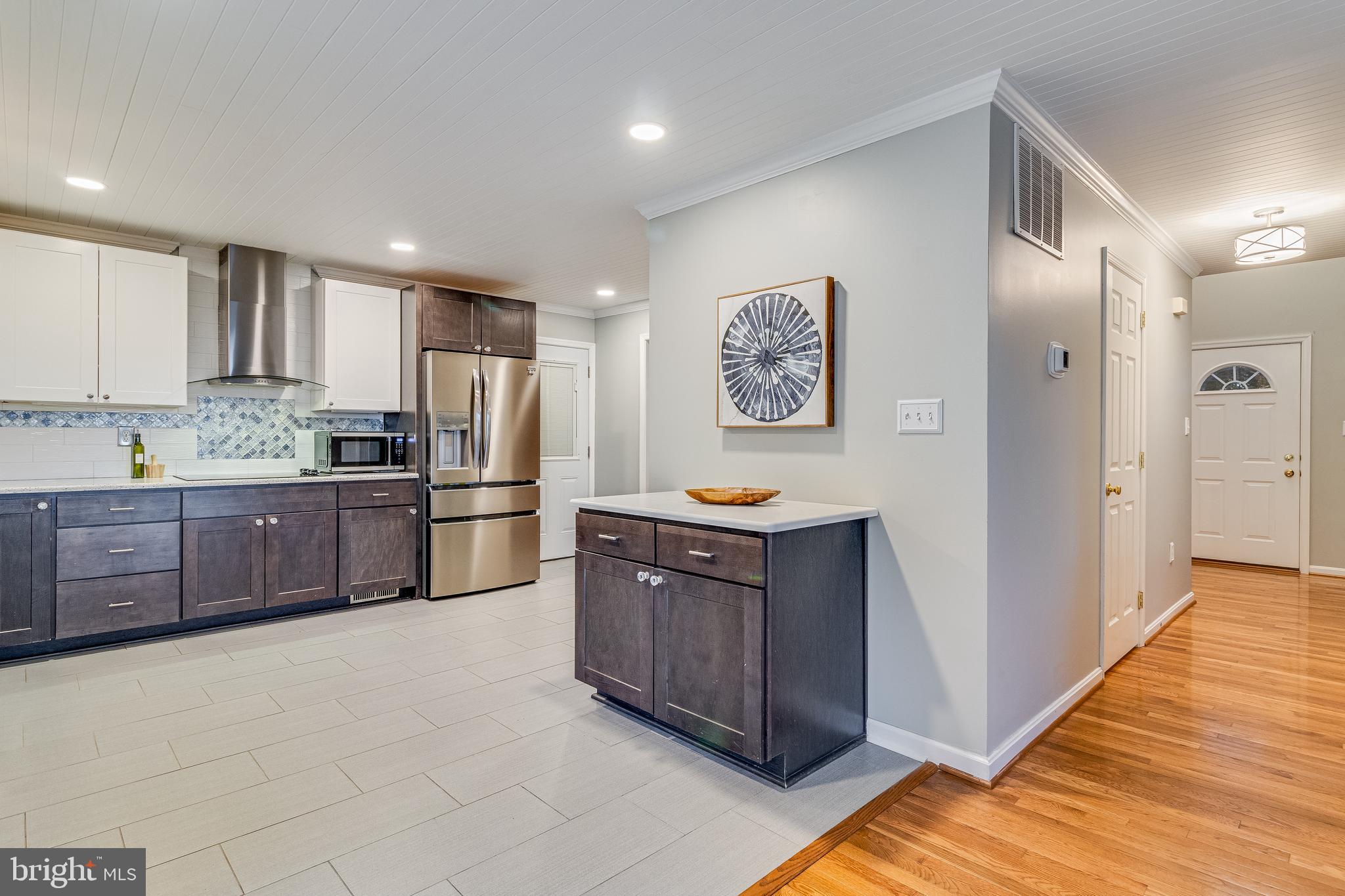 LONG BEACH - Residential