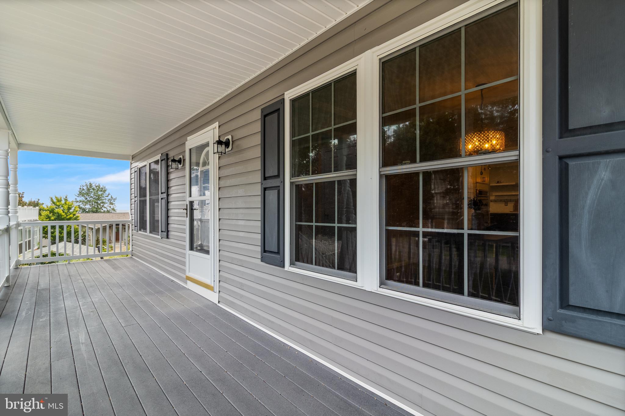LONG BEACH - Residential