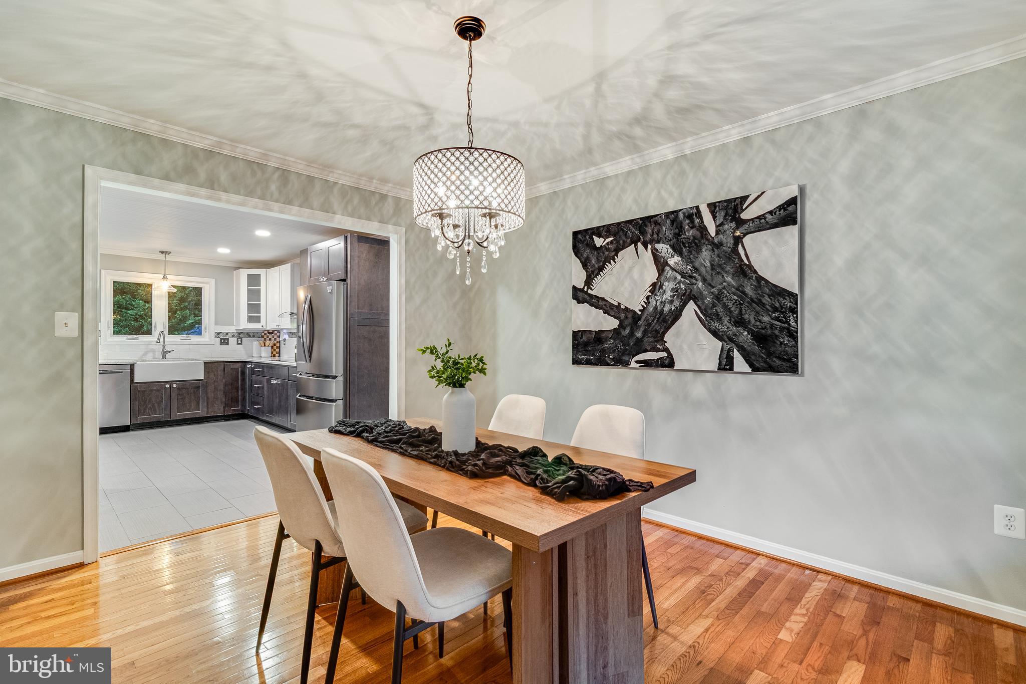 LONG BEACH - Residential