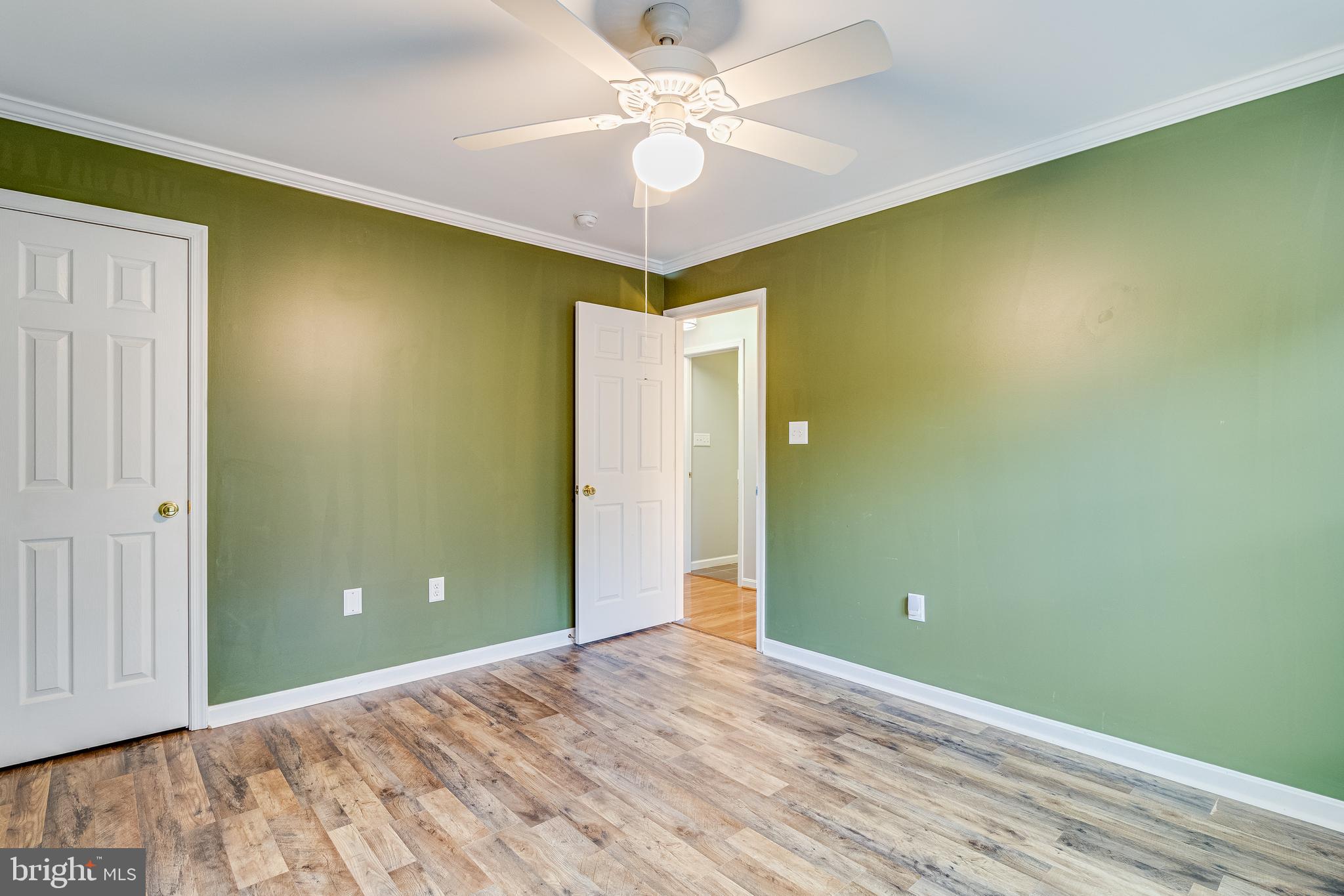 LONG BEACH - Residential