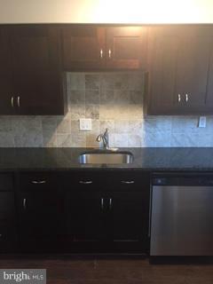 SOUTHFIELD - Residential