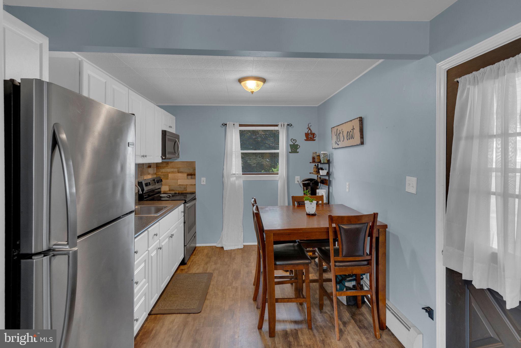 RED CEDAR HILL - Residential