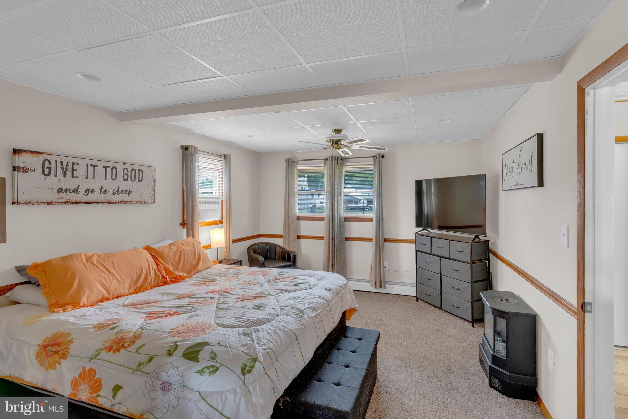 RED CEDAR HILL - Residential