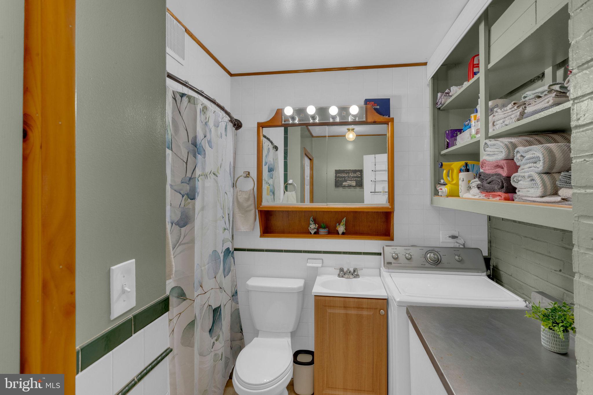 RED CEDAR HILL - Residential