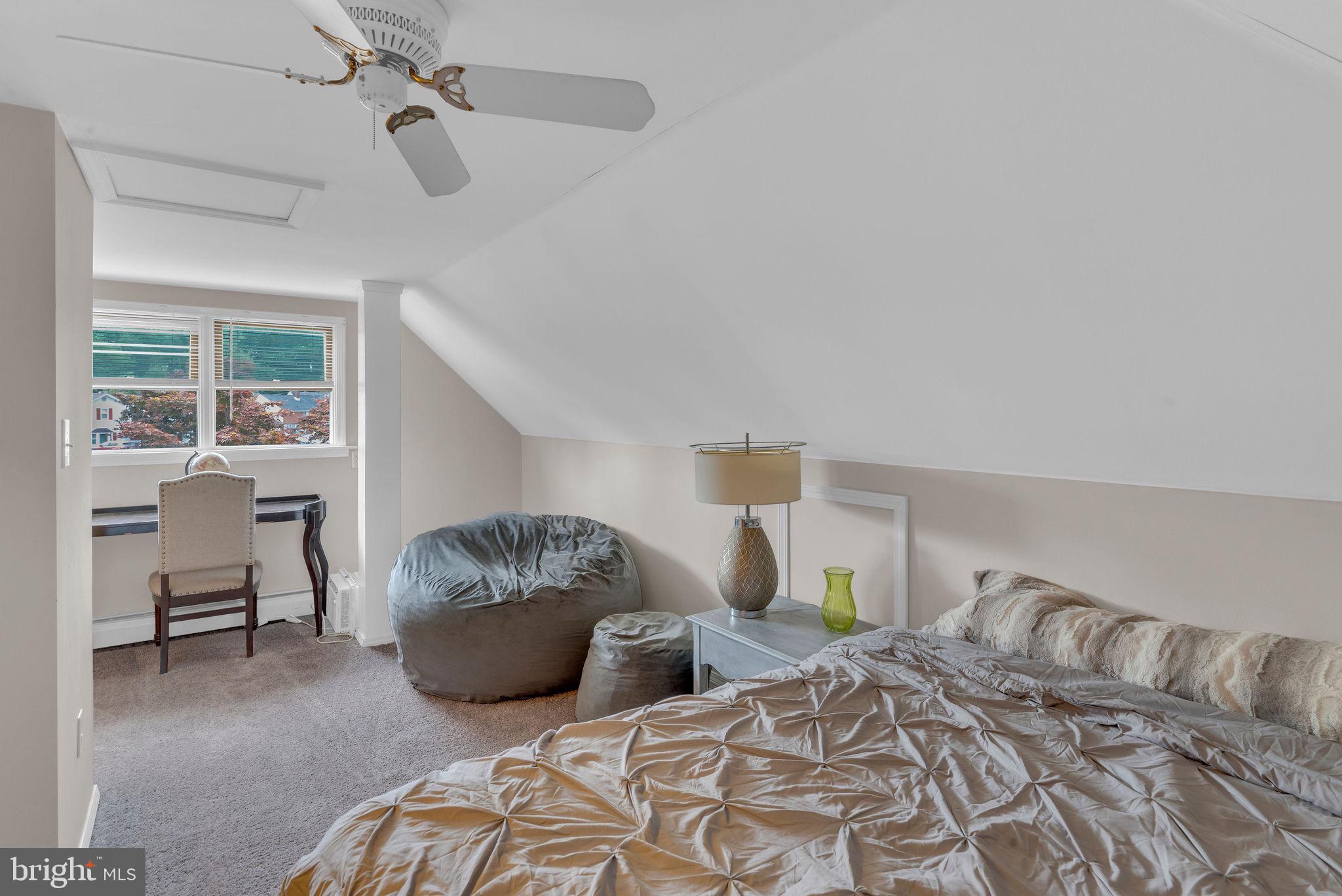 RED CEDAR HILL - Residential