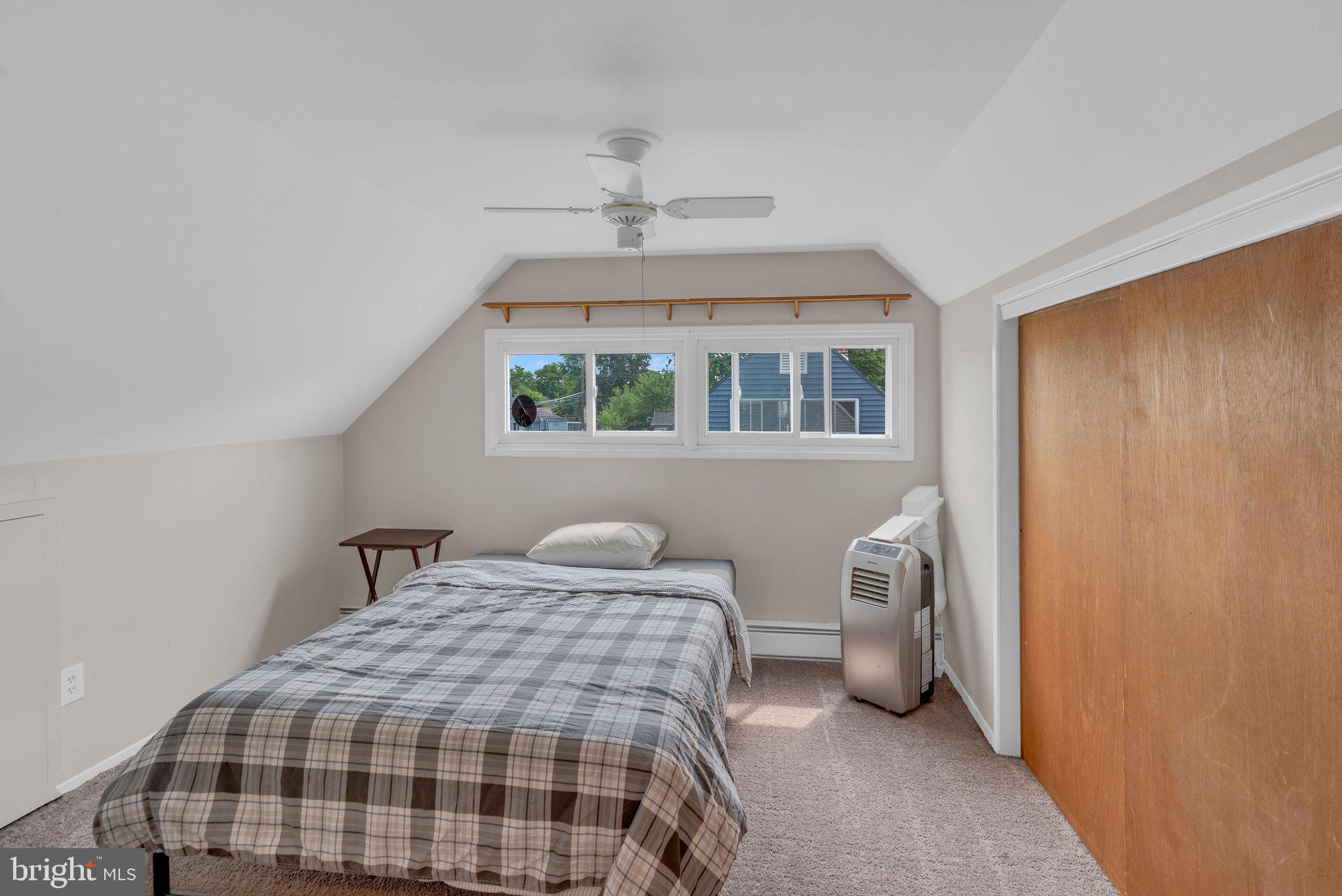 RED CEDAR HILL - Residential