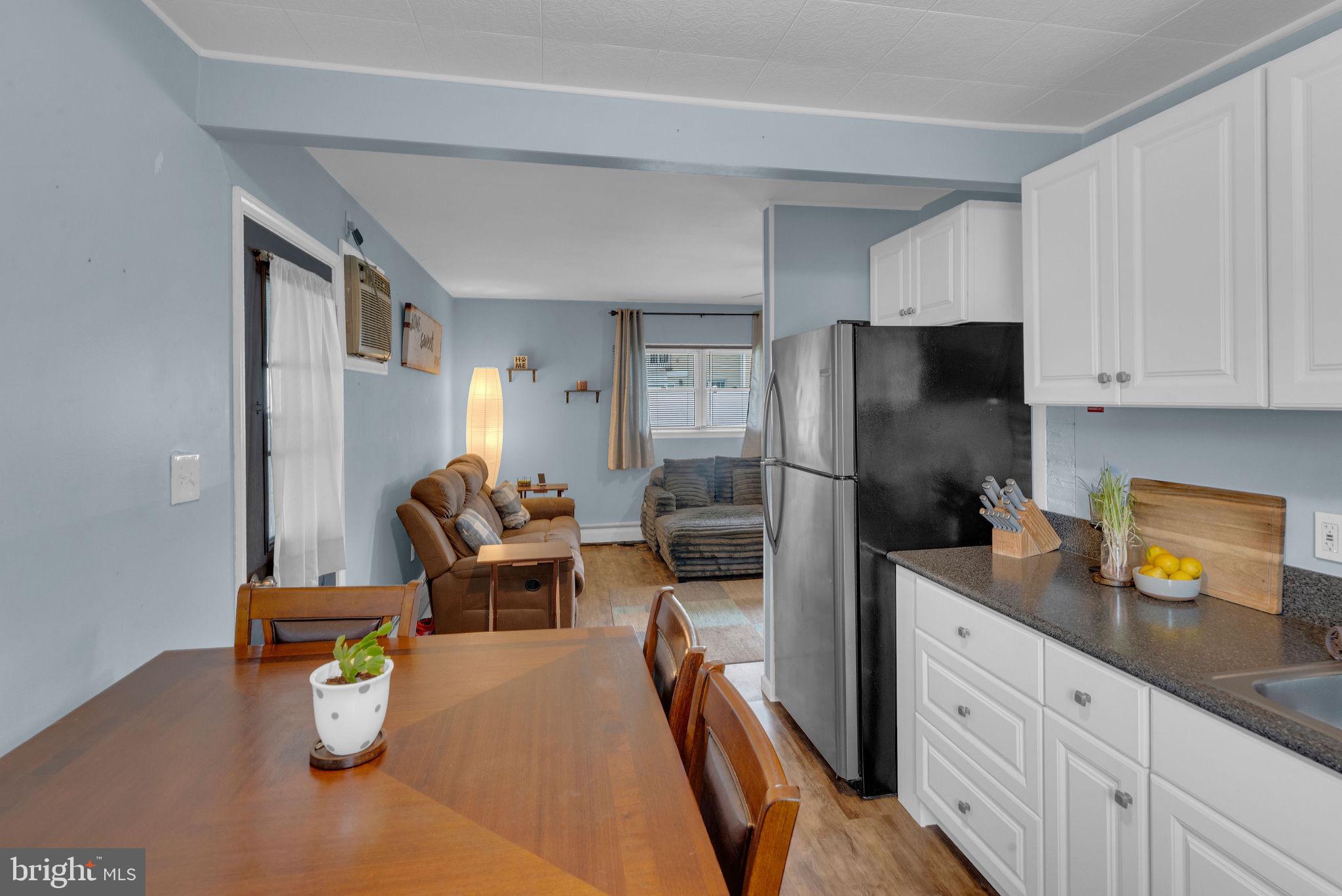 RED CEDAR HILL - Residential