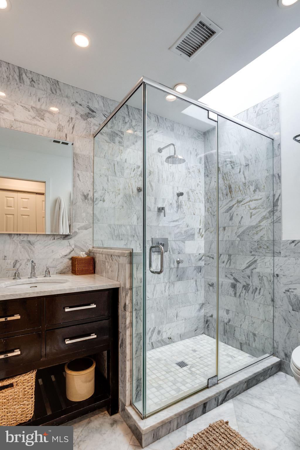 OLD TOWN ALEXANDRIA - Residential