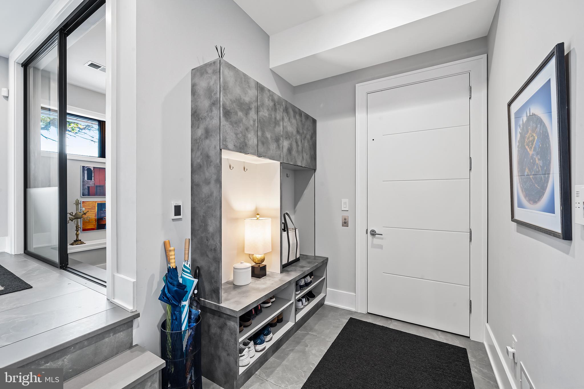 AVENUE OF THE ARTS - Residential