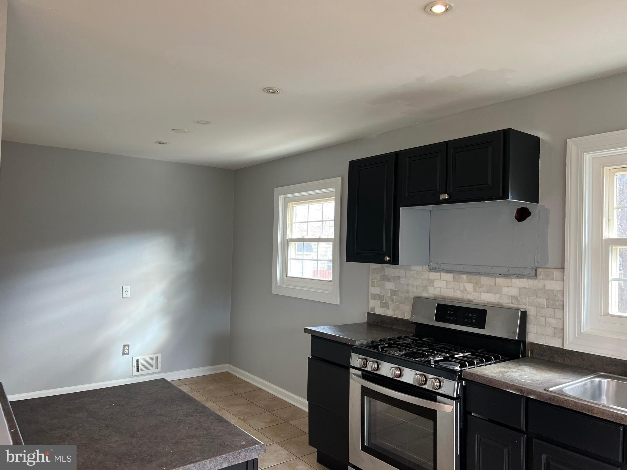 VIRGINIA HILLS - Residential Lease