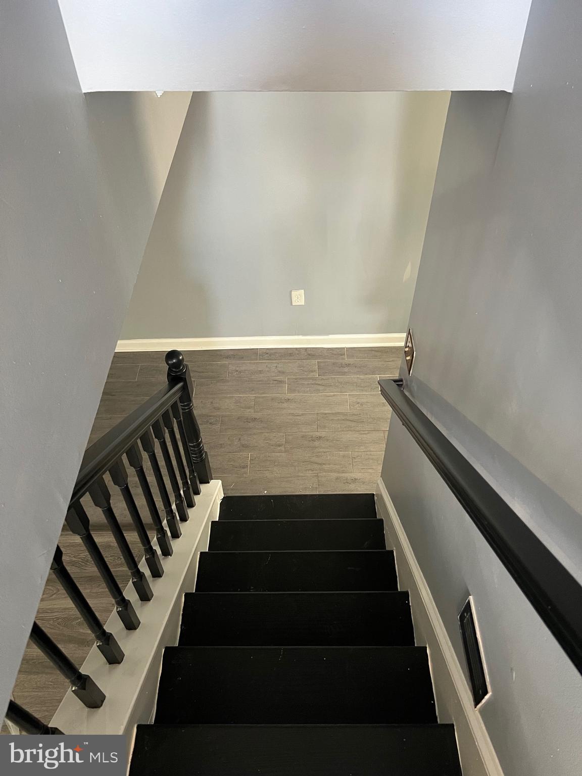 VIRGINIA HILLS - Residential Lease