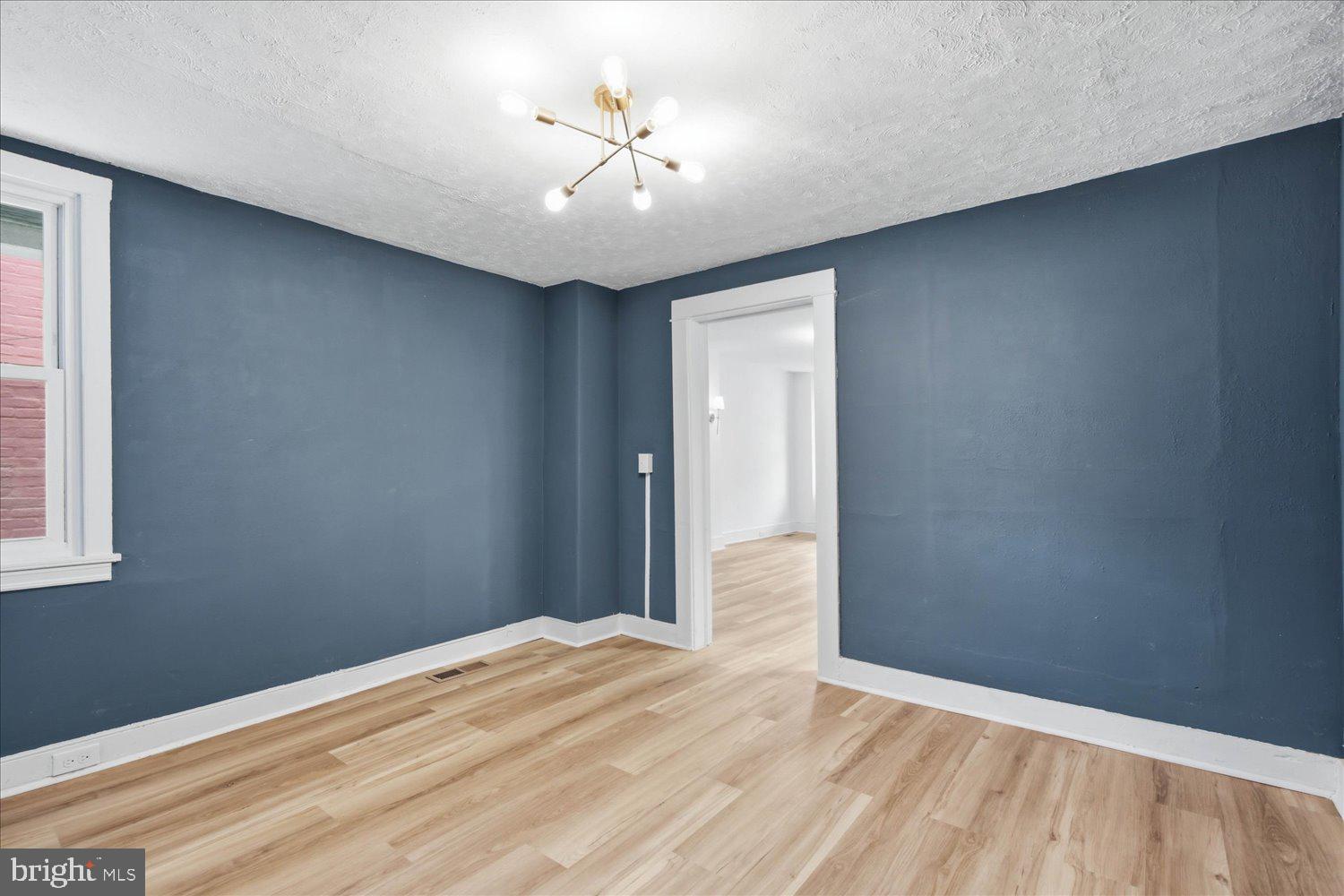 LANCASTER - Residential