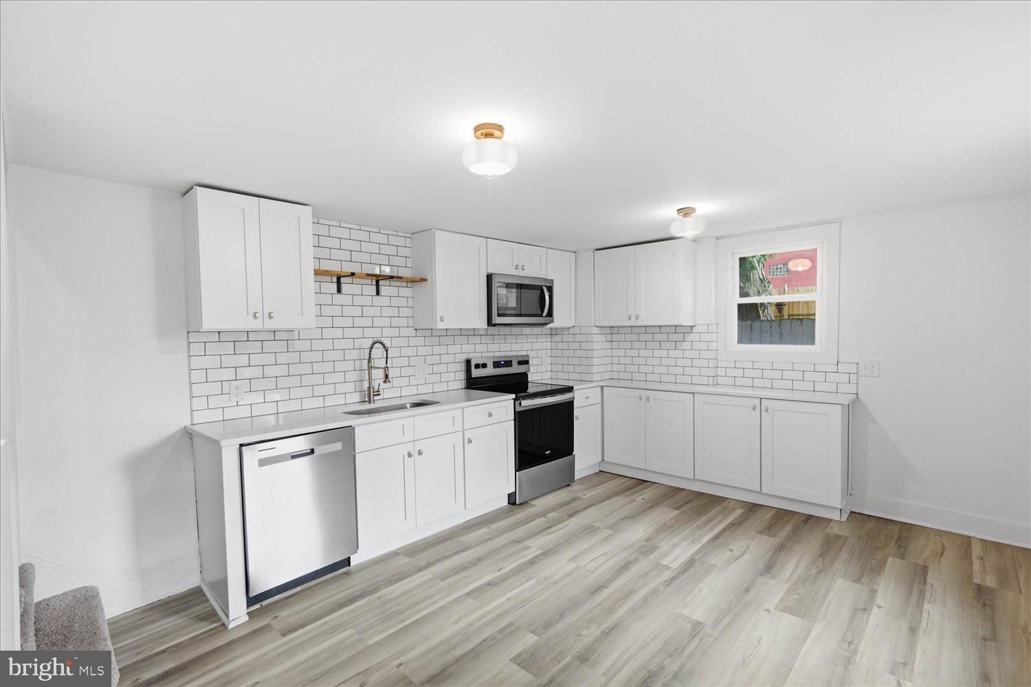 LANCASTER - Residential
