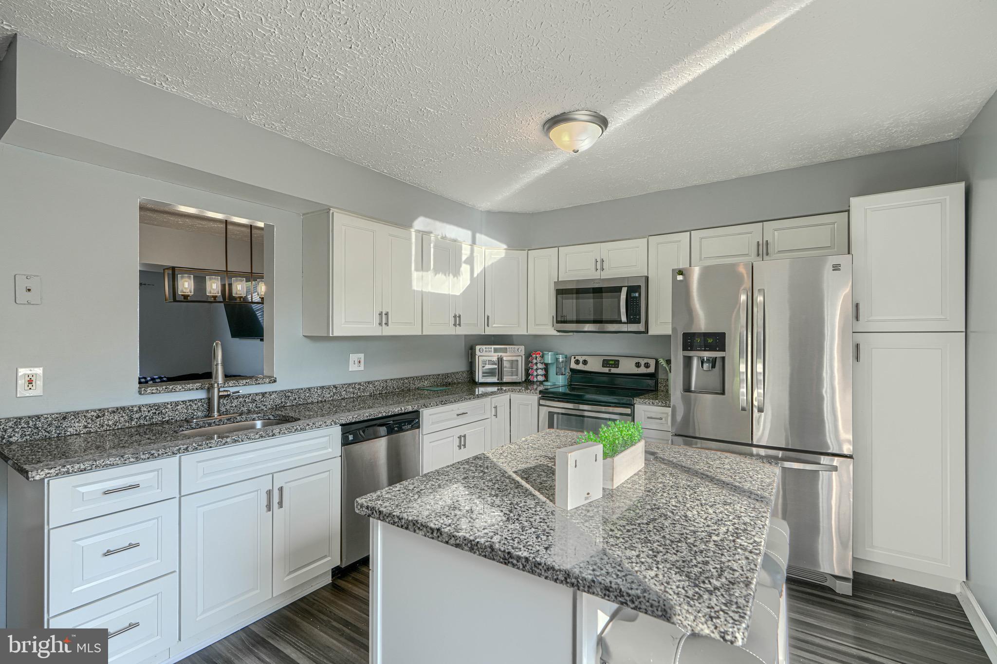 GREENVIEW PARK - Residential
