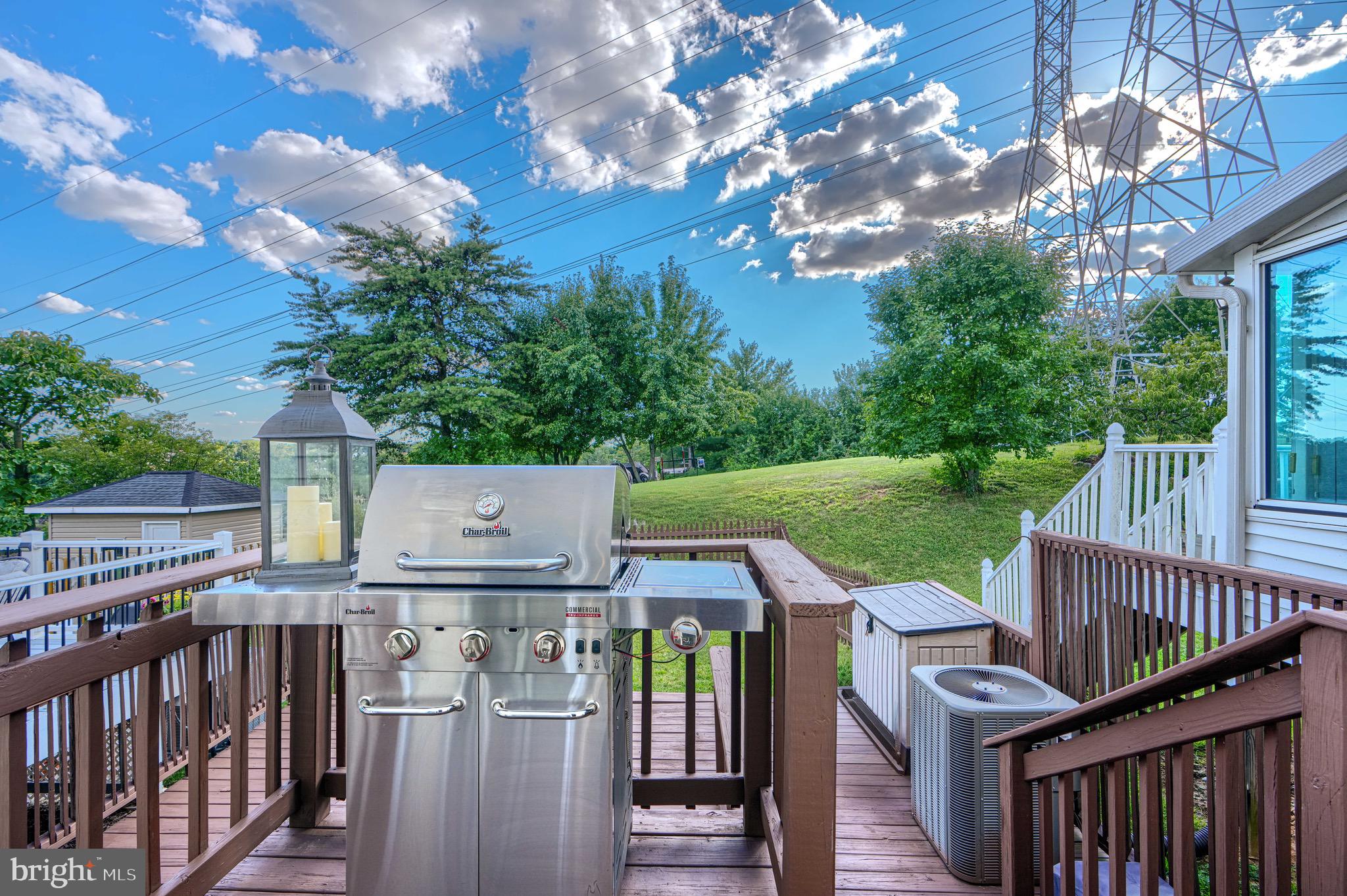 GREENVIEW PARK - Residential
