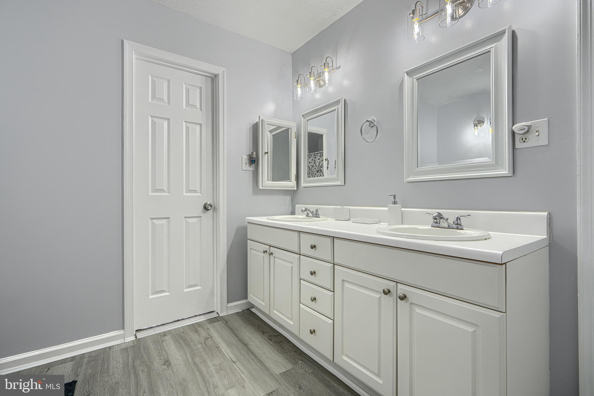 GREENVIEW PARK - Residential
