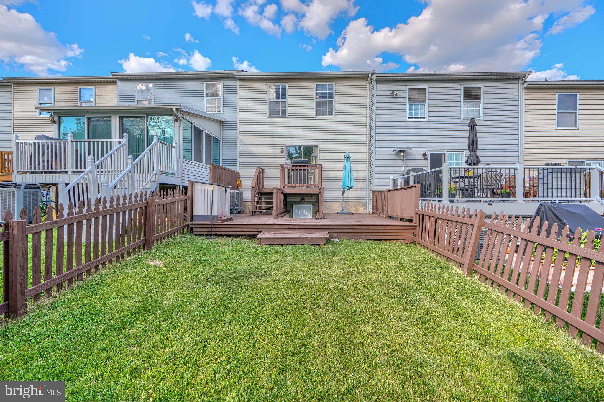 GREENVIEW PARK - Residential