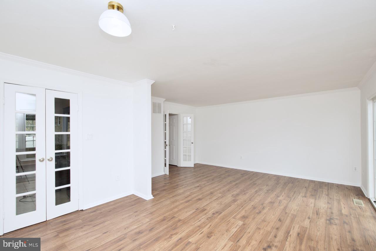 WEST SPRINGFIELD TERRACE - Residential