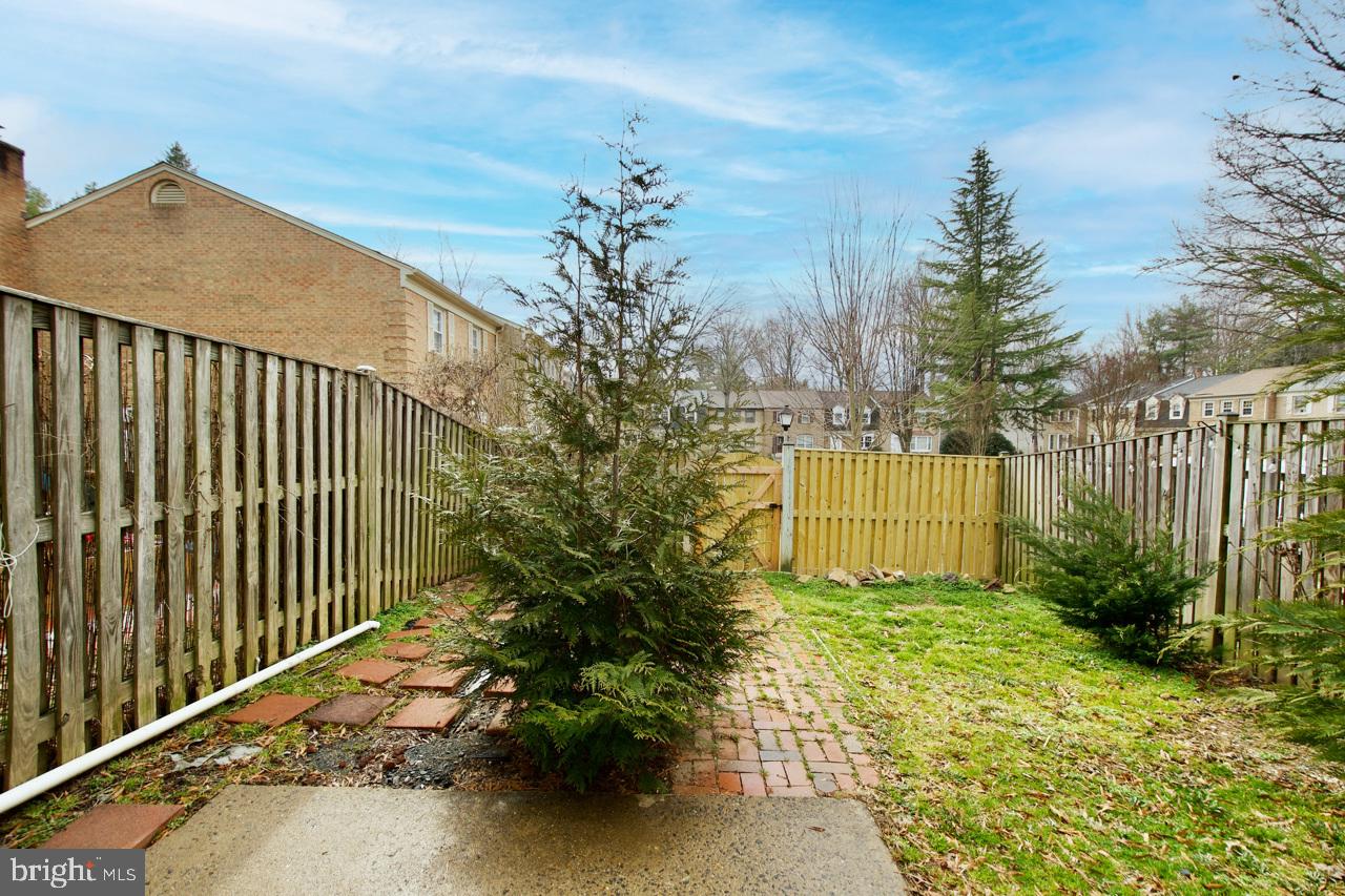 WEST SPRINGFIELD TERRACE - Residential
