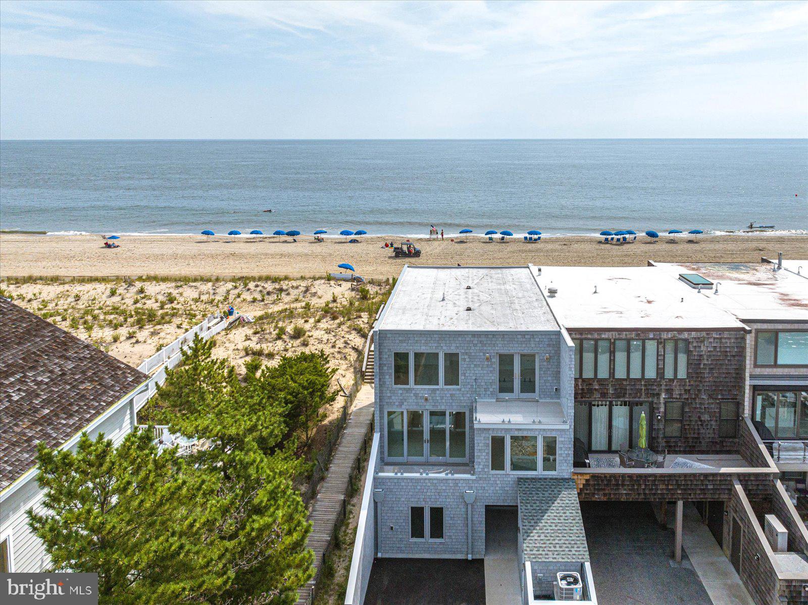 NORTH SHORES - Residential