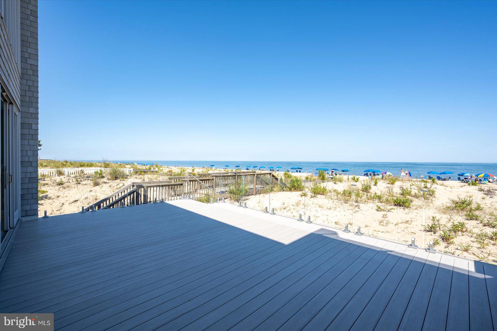 NORTH SHORES - Residential