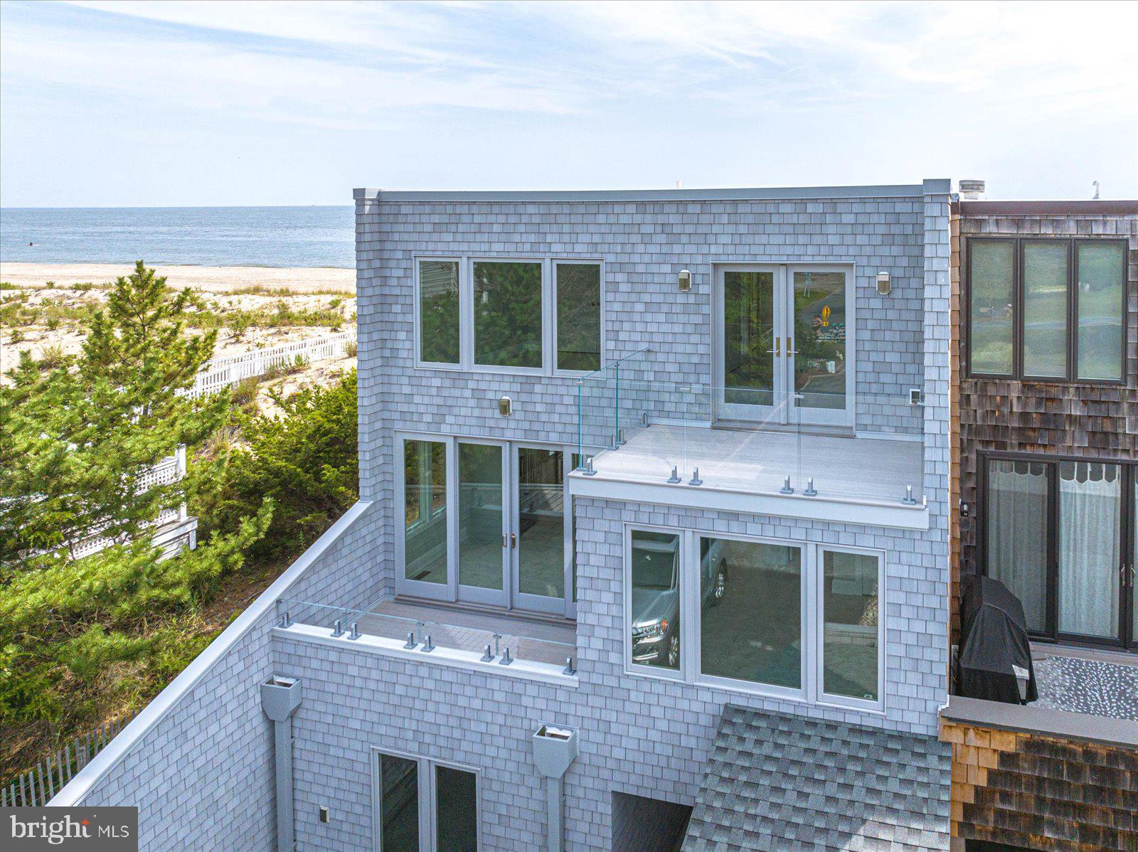 NORTH SHORES - Residential