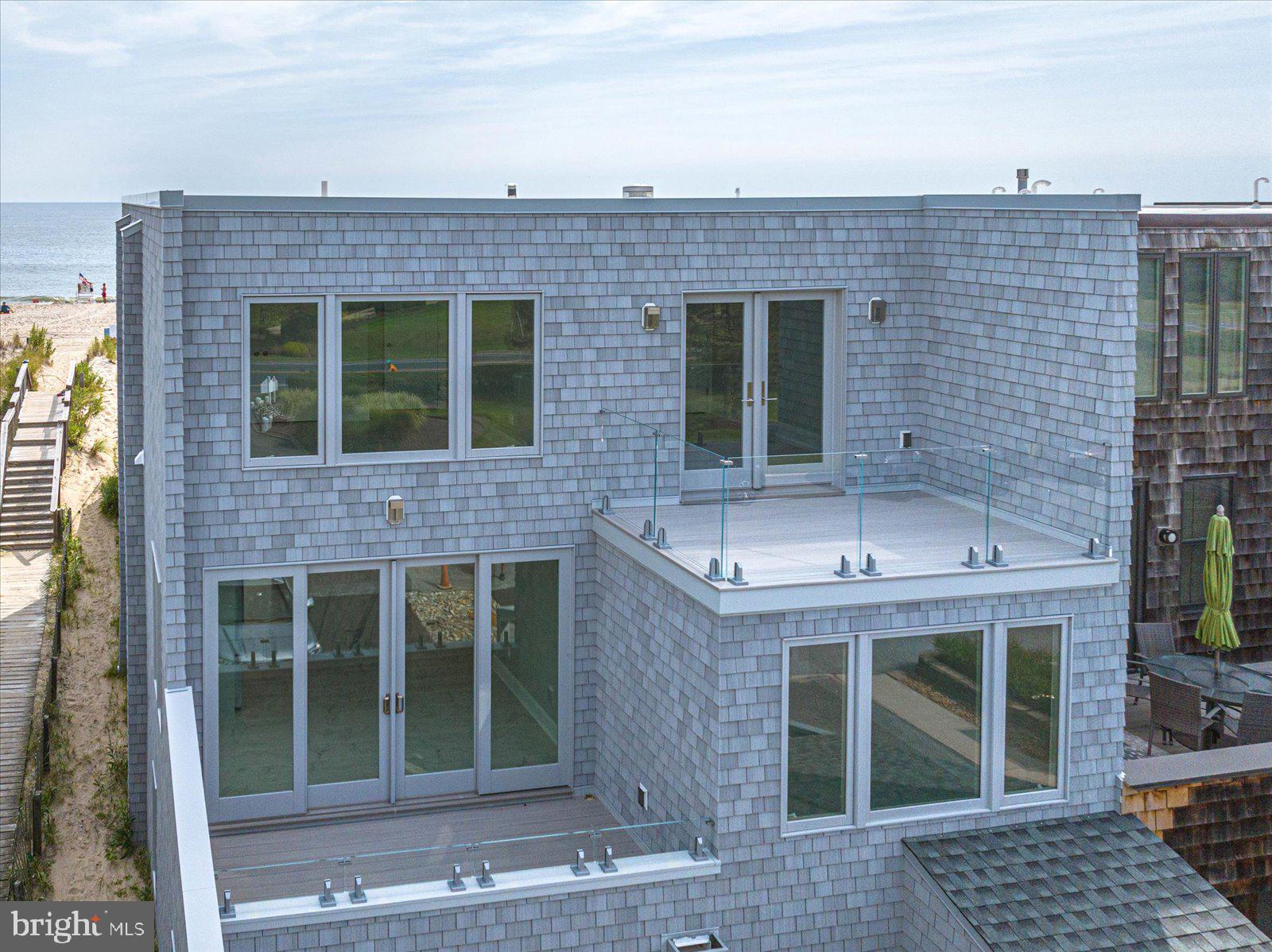 NORTH SHORES - Residential