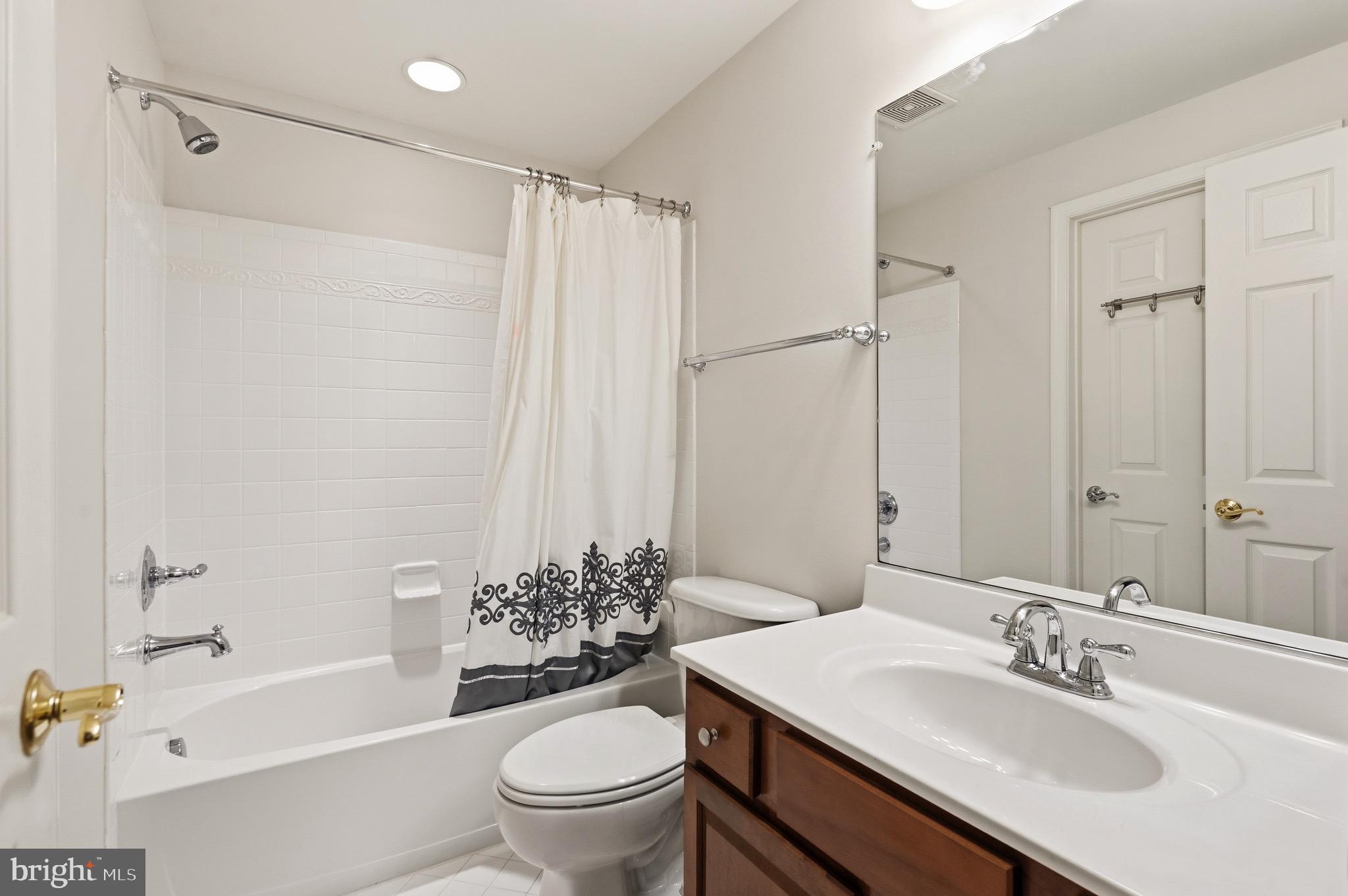 BRAMBLETON - Residential