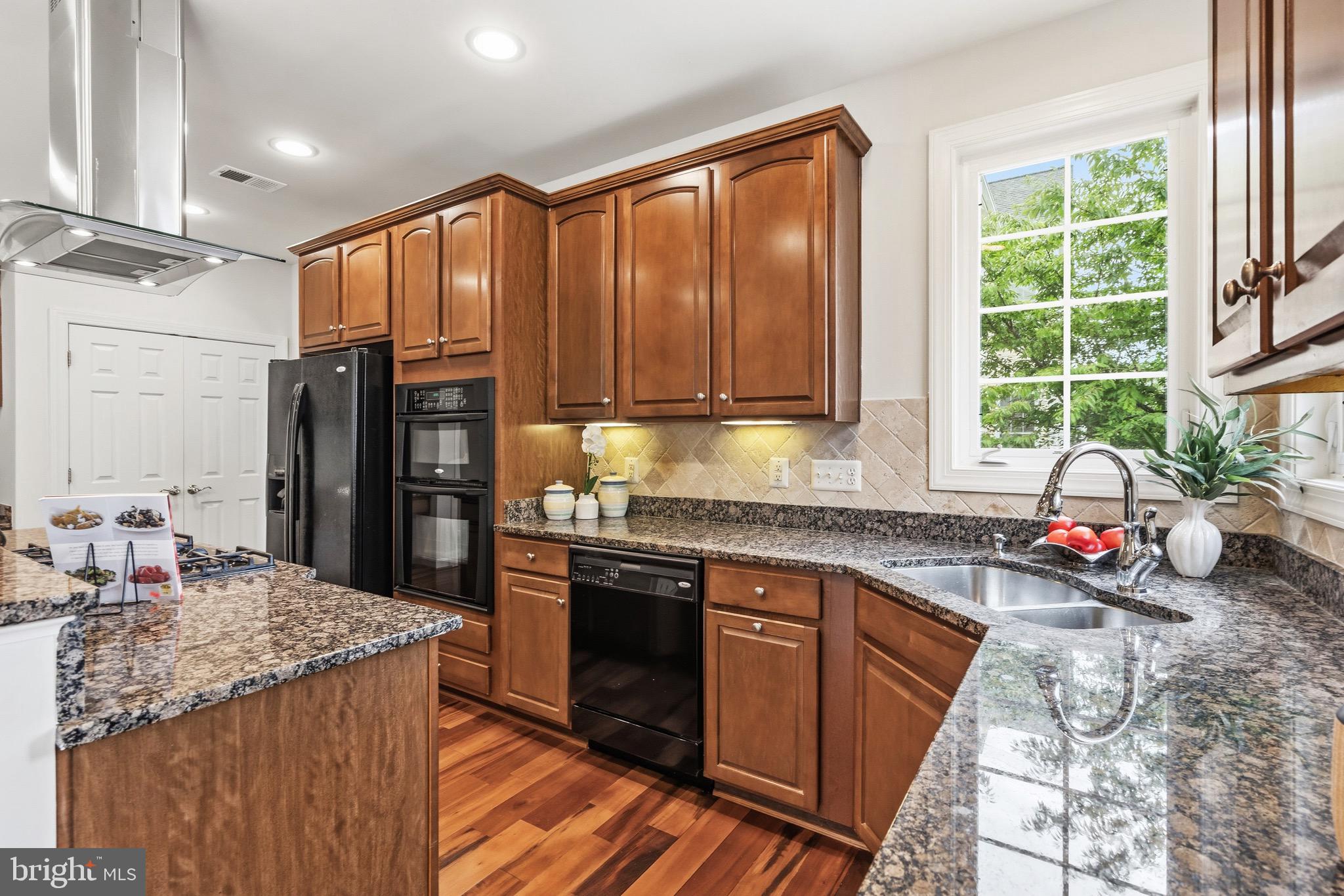 BRAMBLETON - Residential