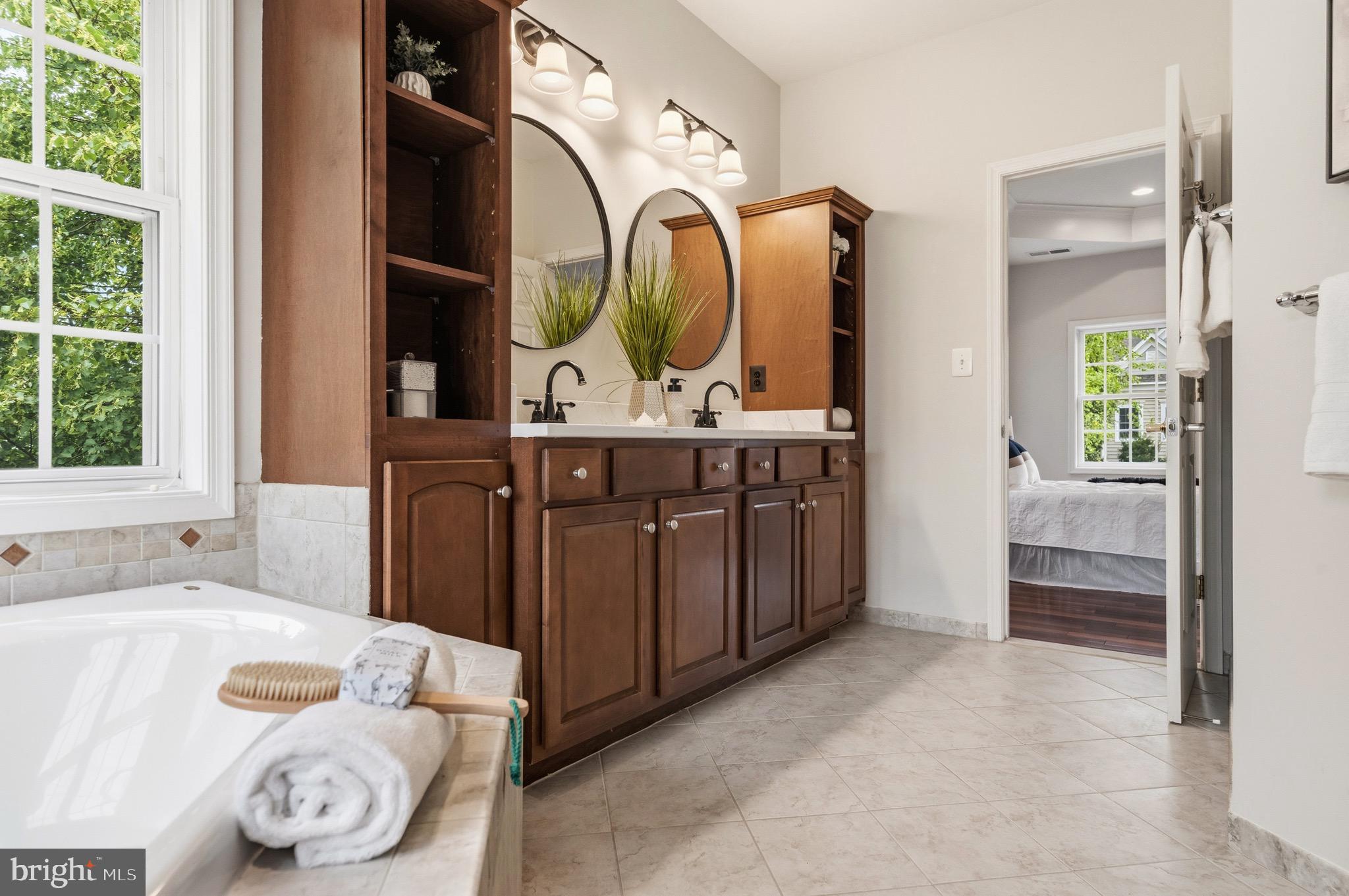 BRAMBLETON - Residential