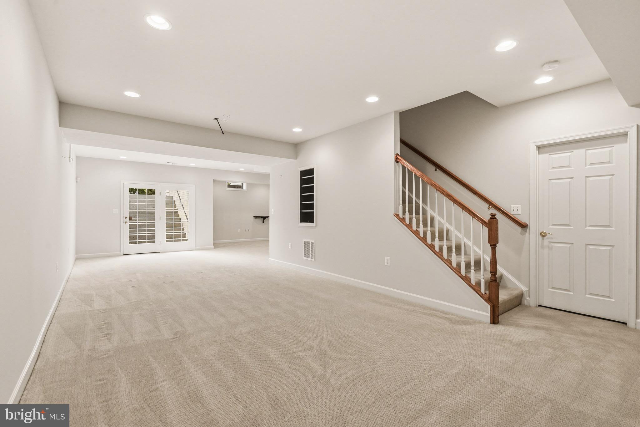 BRAMBLETON - Residential