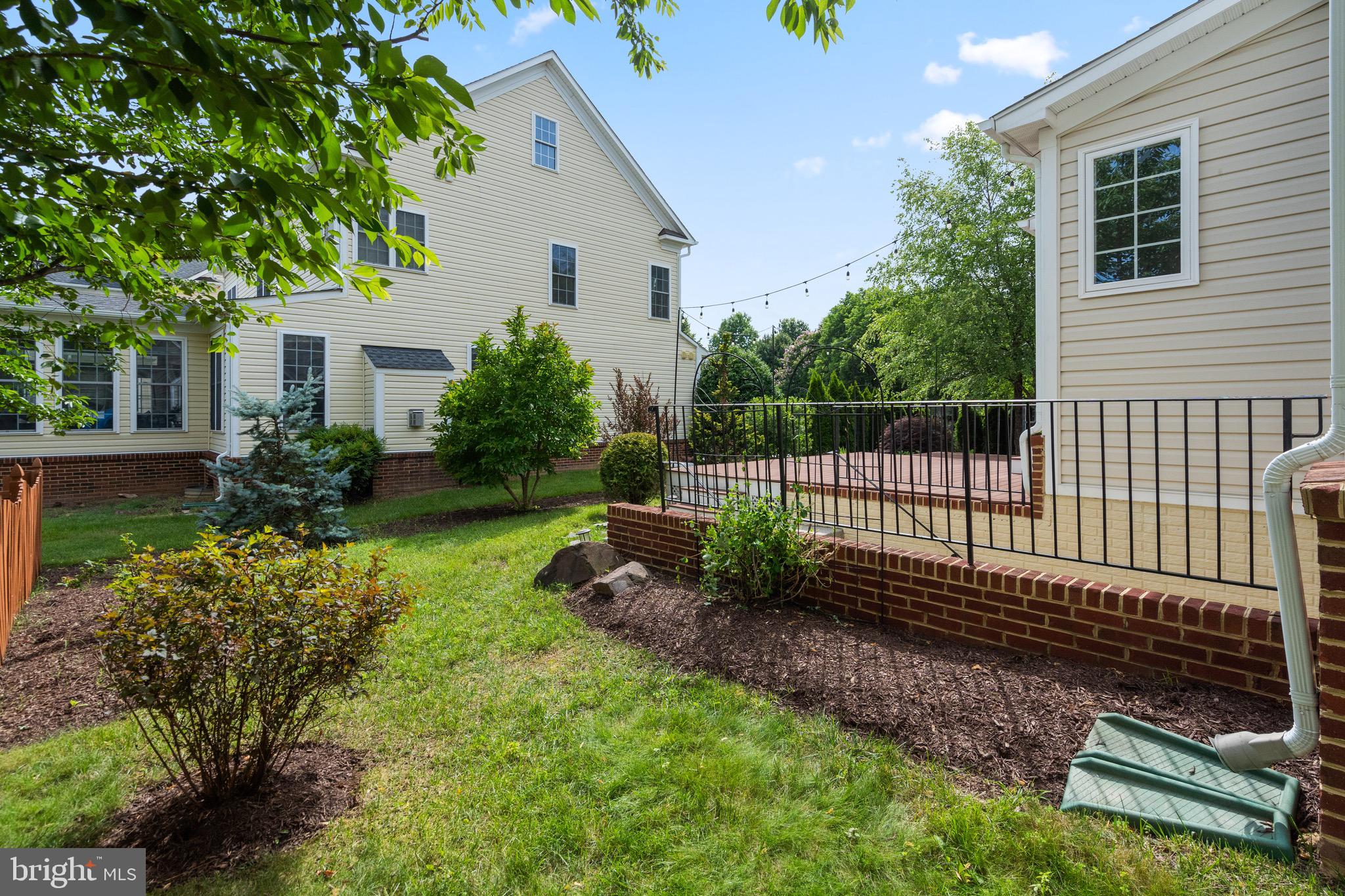 BRAMBLETON - Residential