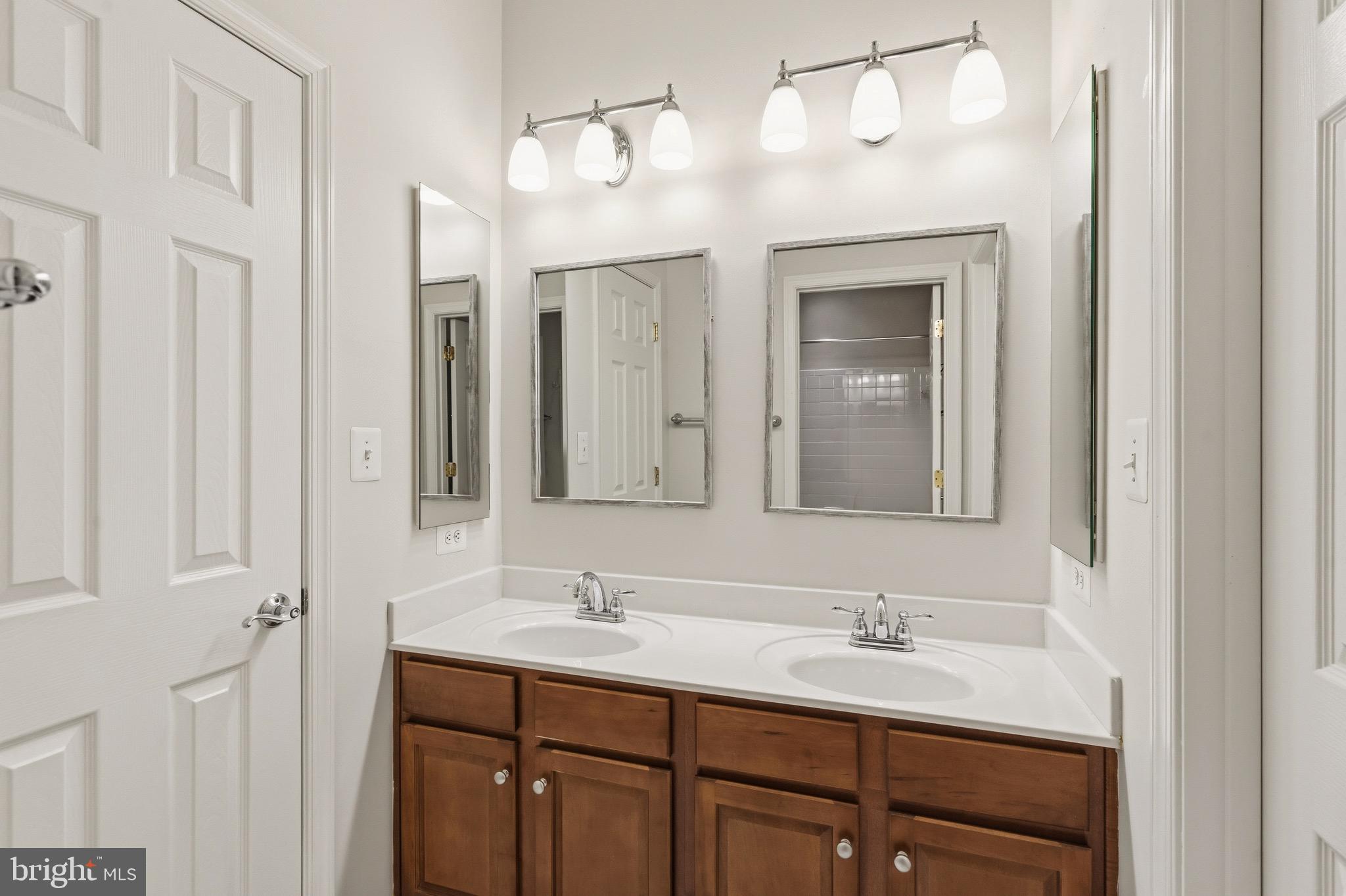 BRAMBLETON - Residential