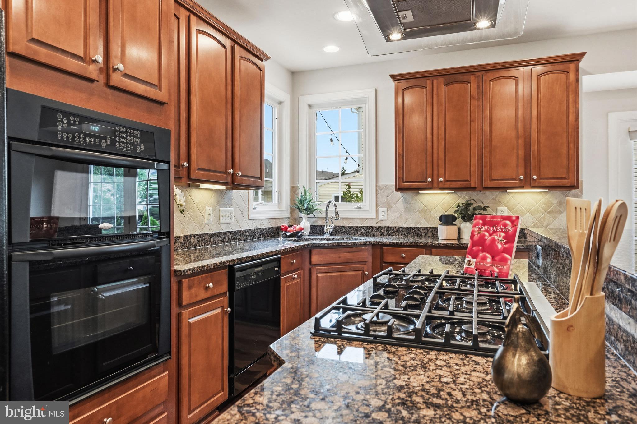 BRAMBLETON - Residential