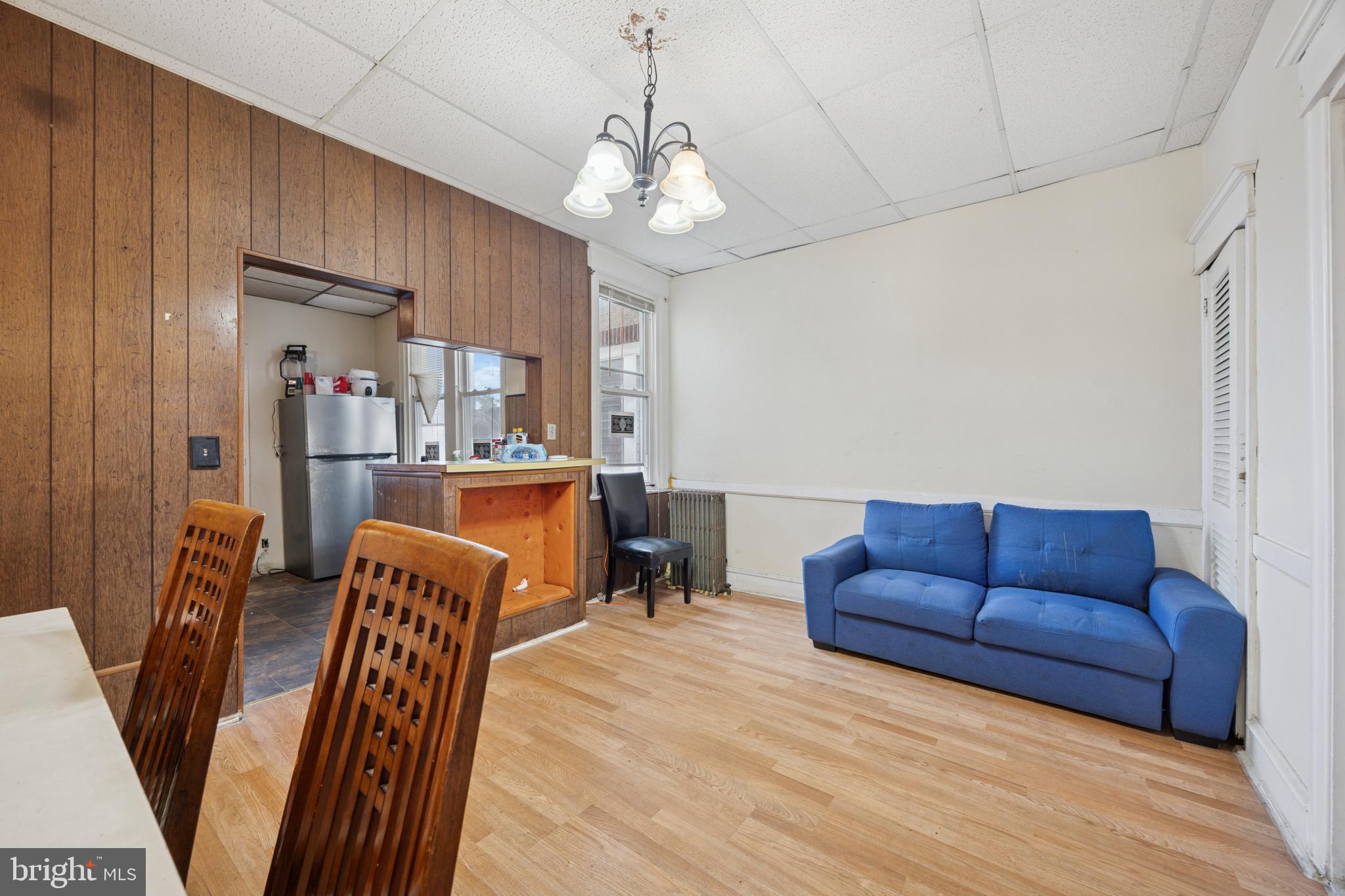 PHILADELPHIA (WEST) - Residential