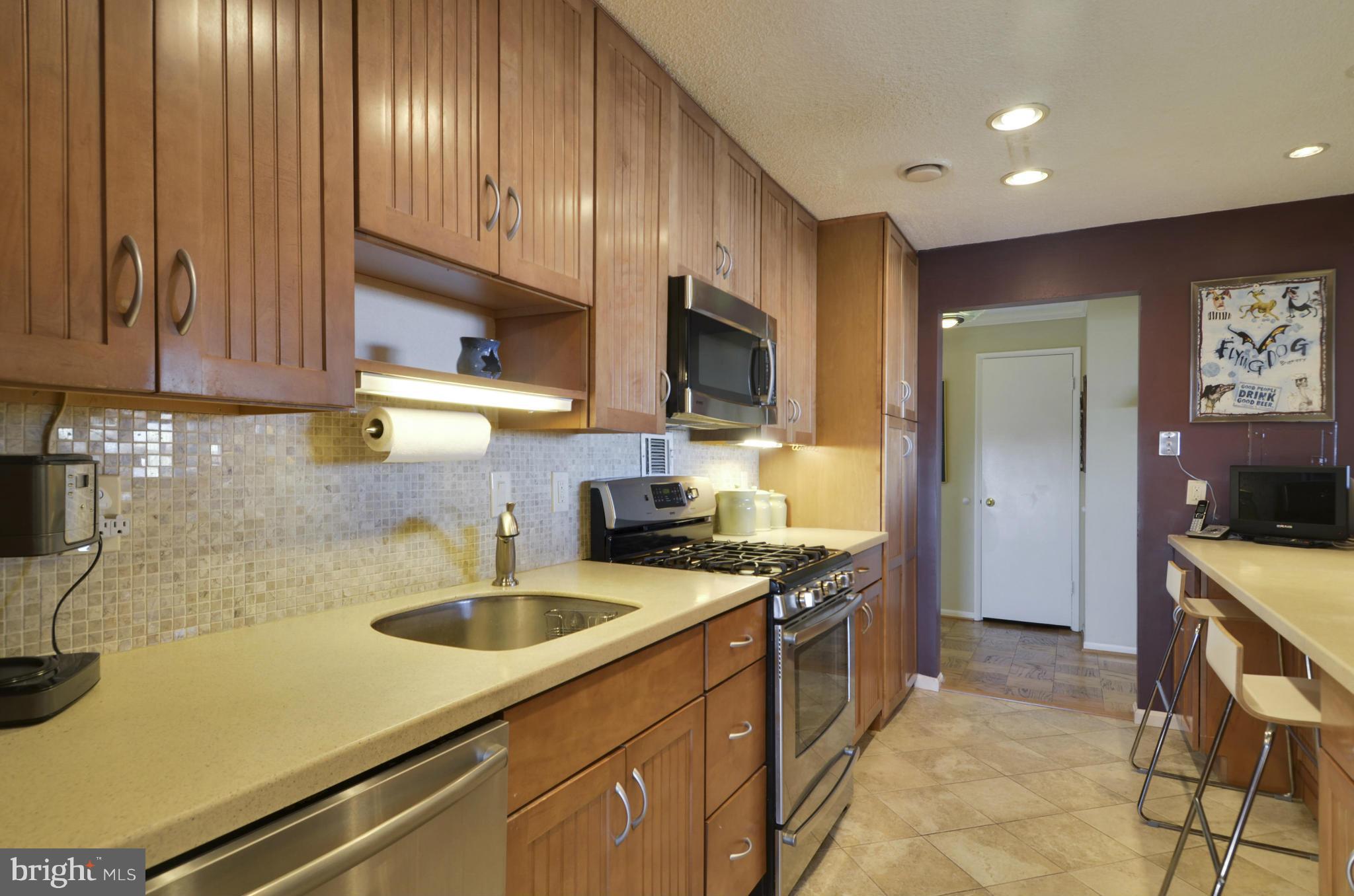 AMERICANA CENTRE - Residential