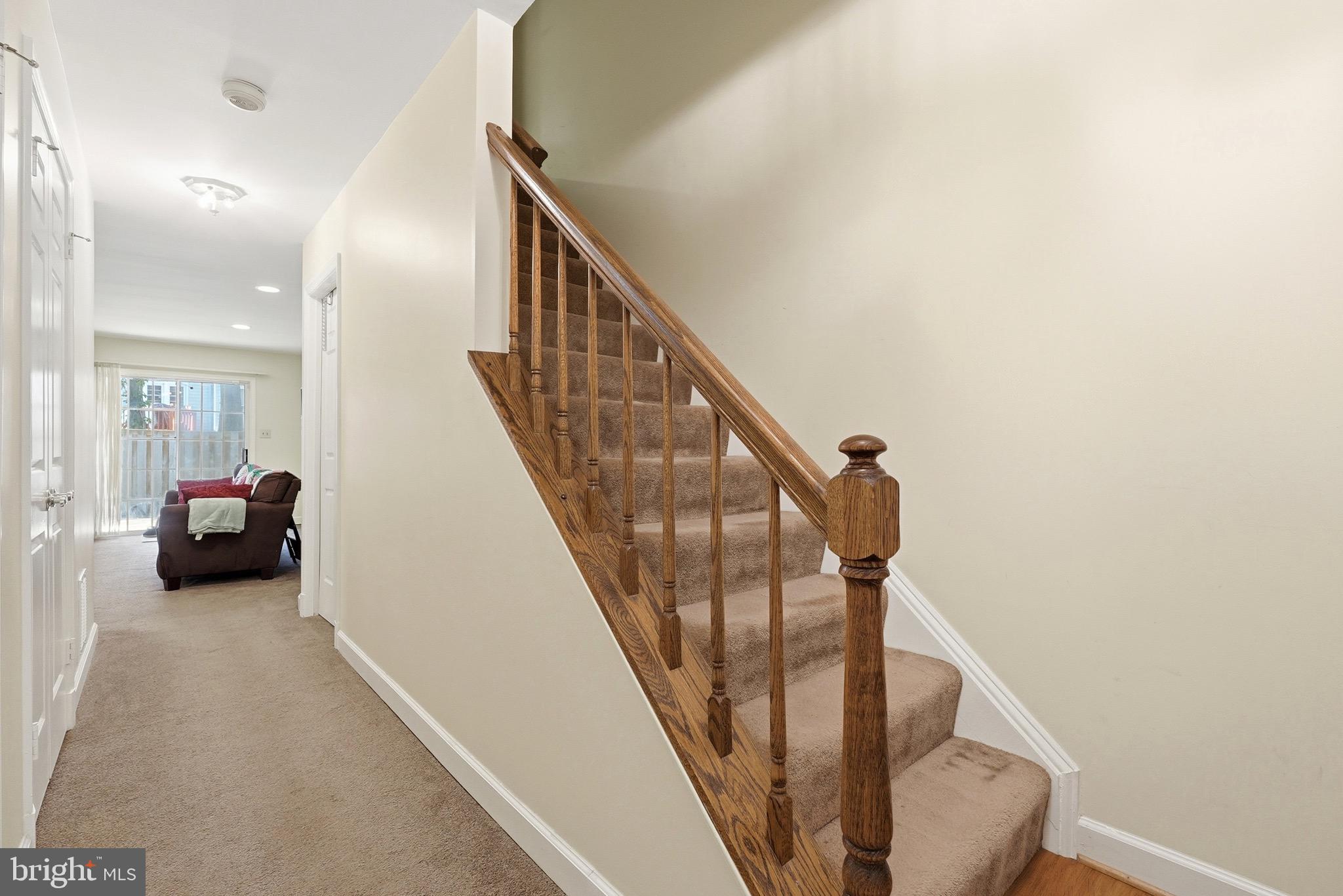 SEVEN OAKS - Residential