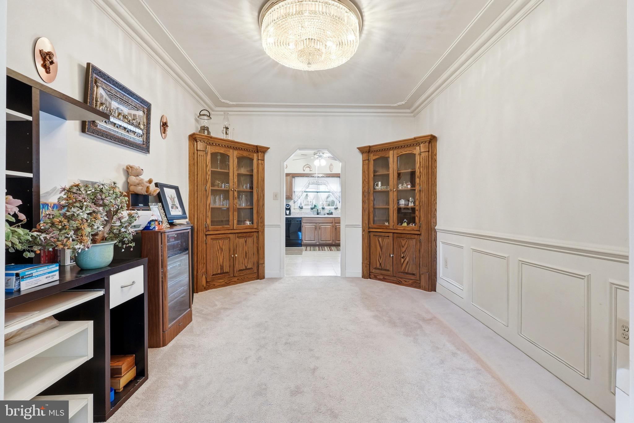 SEVEN OAKS - Residential