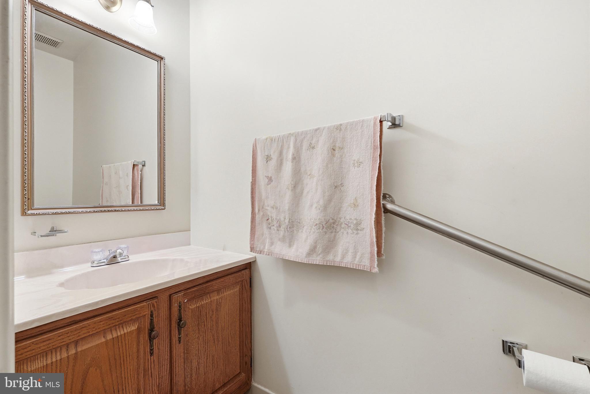 SEVEN OAKS - Residential