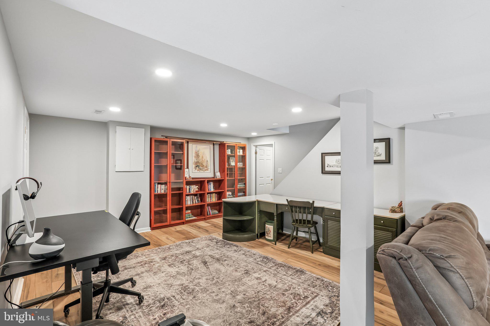 GRAY ROCK FARM - Residential