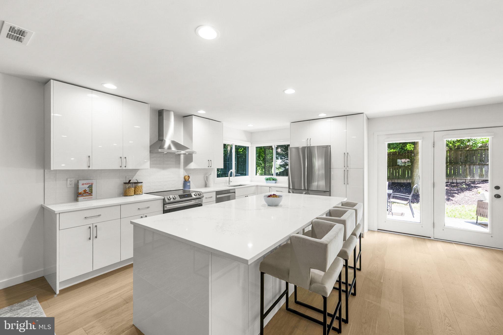 CHANCELLOR FARMS - Residential