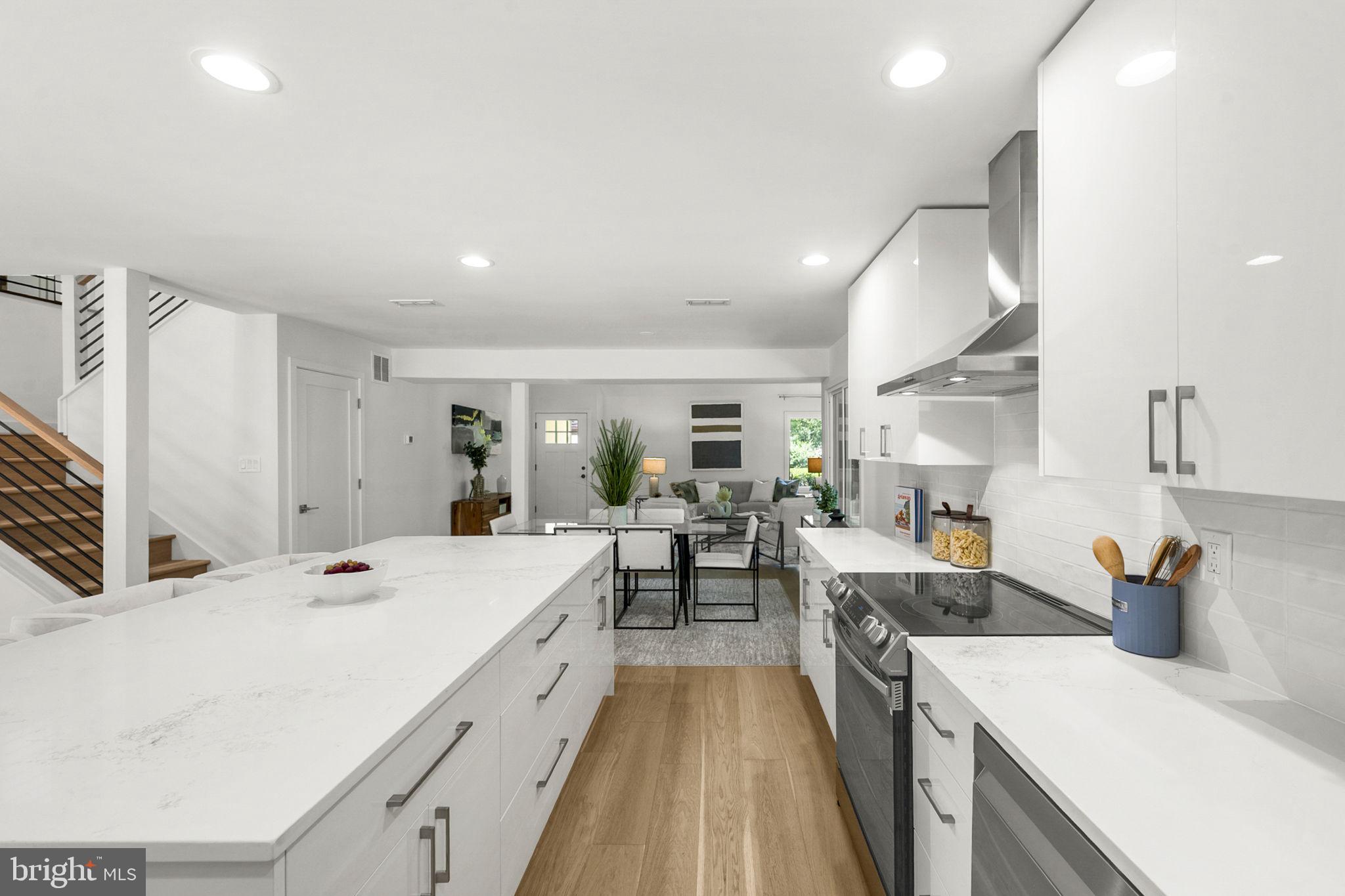 CHANCELLOR FARMS - Residential